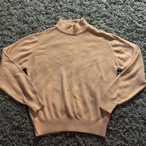 Soft light pink classic sweater